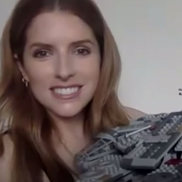 Anna Kendrick, The Tonight Show, LEGOs