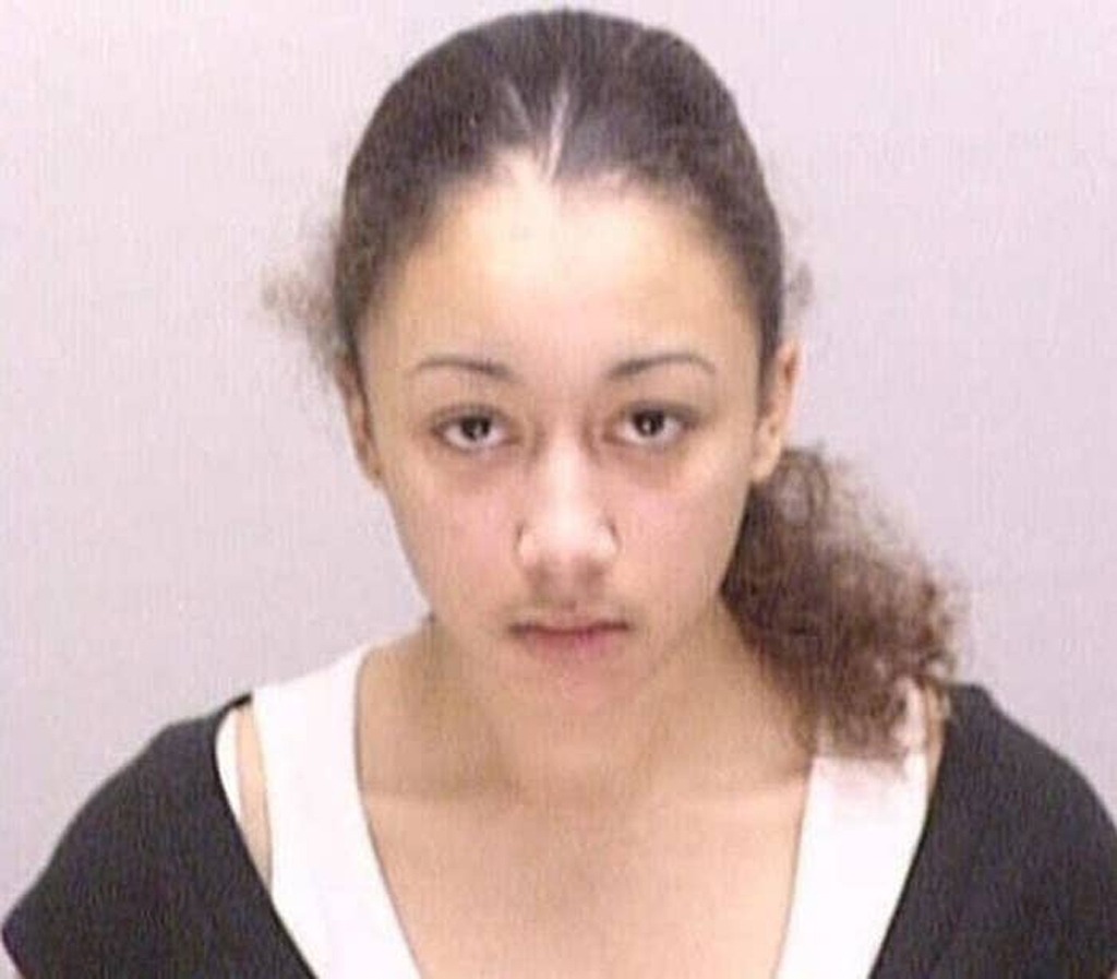 Big Bombshells From Murder To Mercy The Cyntoia Brown Story E News