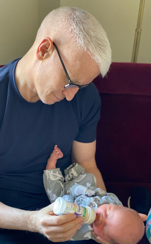Anderson Cooper Reveals Why He Asked His Ex To Help Raise His Son E Online Ca