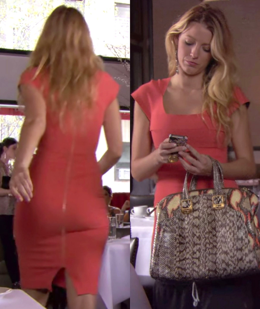 Blake Lively's Gossip Girl Wardrobe Fail Has Fans Freaking Out - E! Online