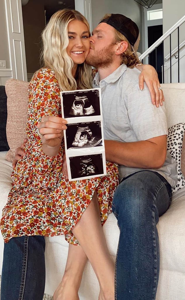 Dwts Pro Lindsay Arnold Reveals Her Baby S Sex E Online Dwts Pro Lindsay Arnold Reveals Her Baby S Sex E Online