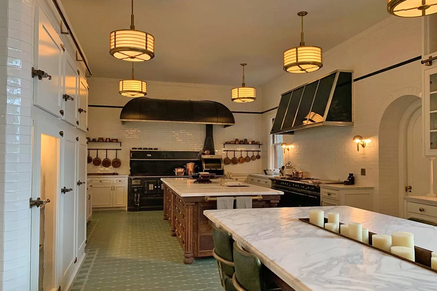 Musk elon tesla sprawling 85million musks almost Elon Musk Is Selling All 6 of His California Homes: See Inside | E! News