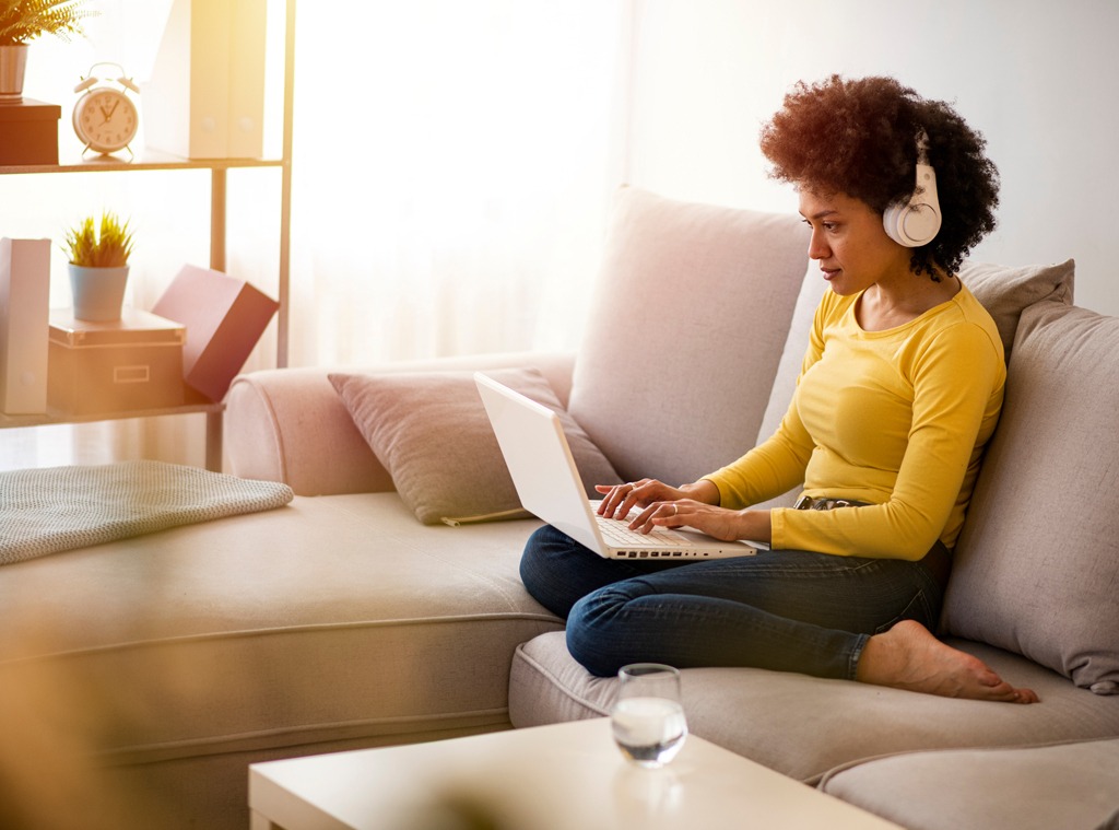 Ecomm: generic e-comm shopping images, stock photo, online shopping