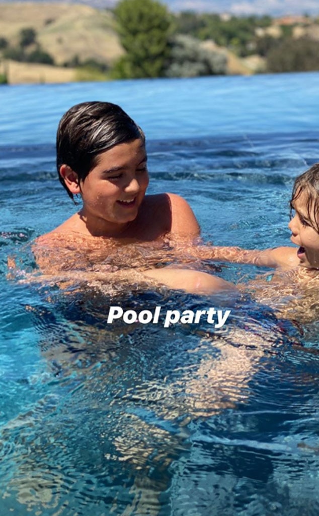 Scott Disick compartilha foto rara do filho Mason, de 14 anos