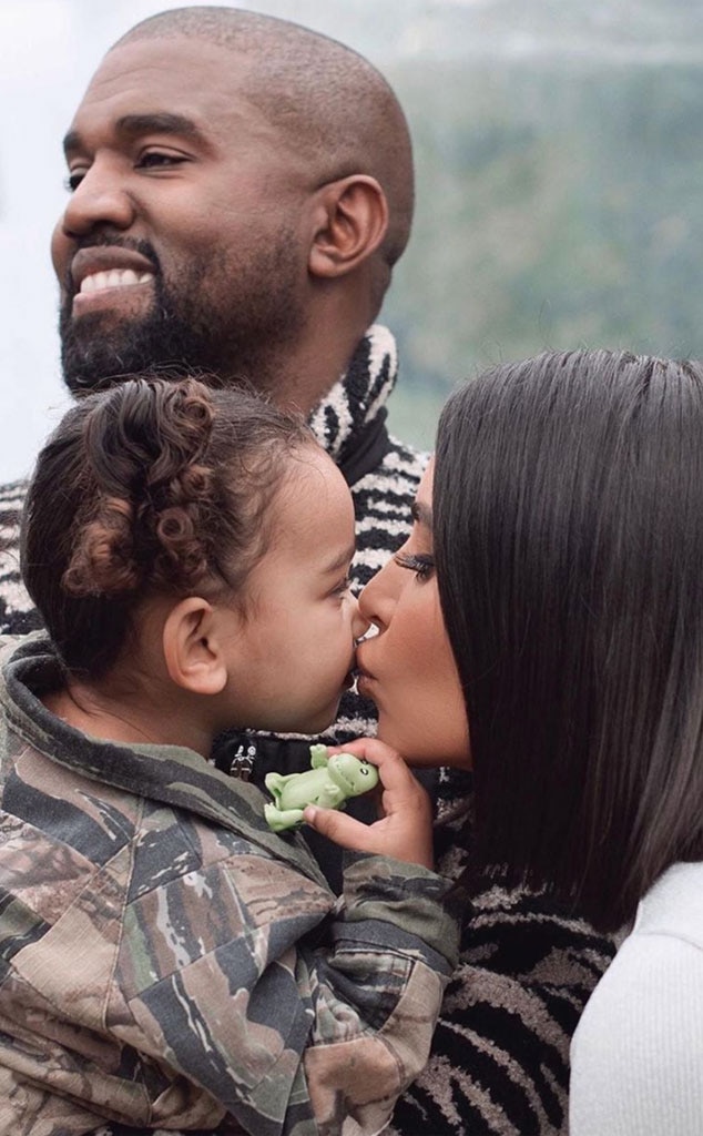 希少号　LOVE KIM KARDASHIAN knye west 希少号 LOVE KIM KARDASHIAN knye wesw Kim Kardashian Says She