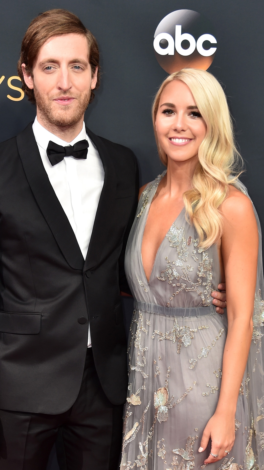 Thomas Middleditch, Mollie Gates, 2016 Emmy Awards, Arrivals, Couples