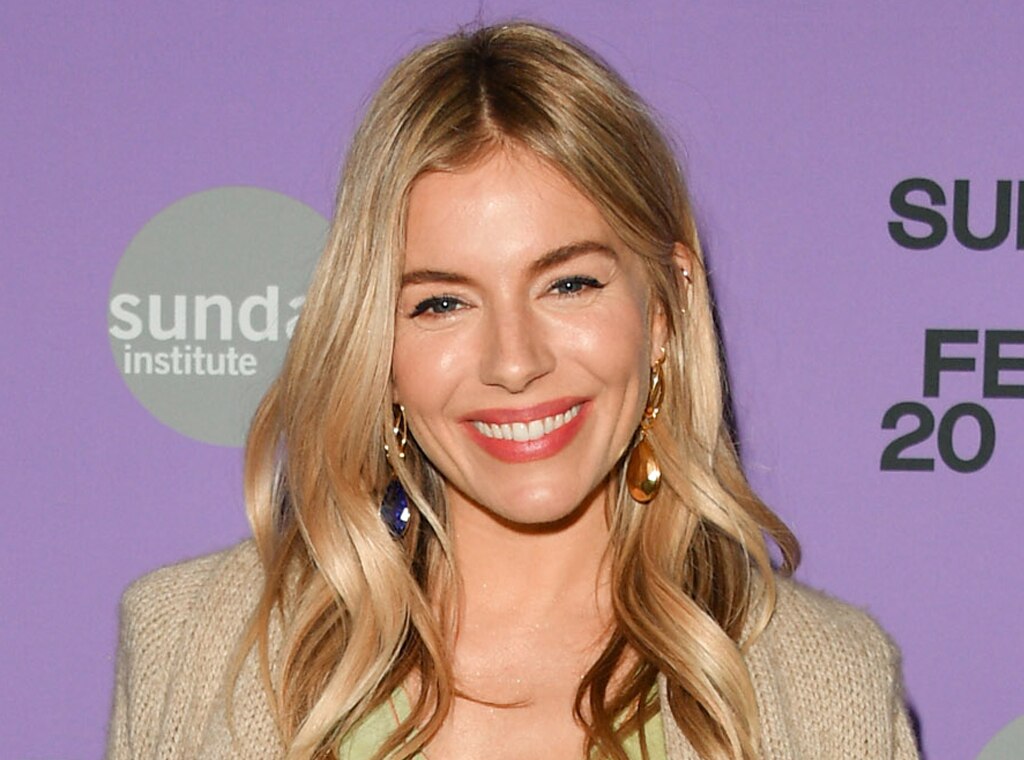 Sienna Miller - Celebs and Class of 2020