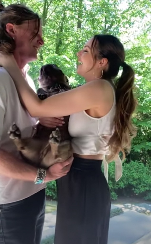 All The Stars In Justin Bieber Ariana Grande S Stuck With U Video E Online All The Stars In Justin Bieber Ariana Grande S Stuck With U Video E Online