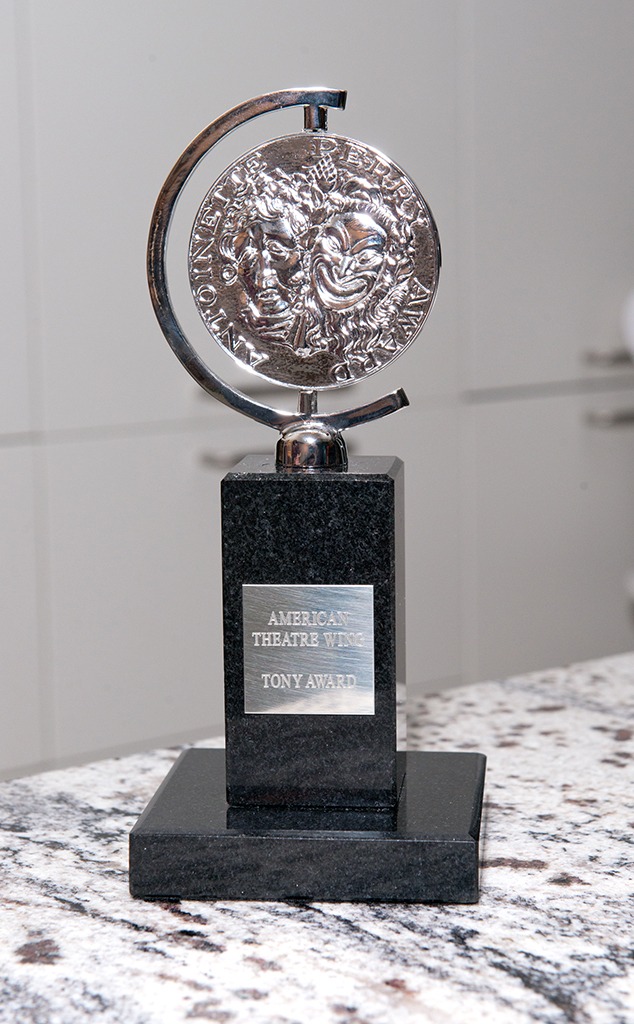 Tony Awards, statue, trophy