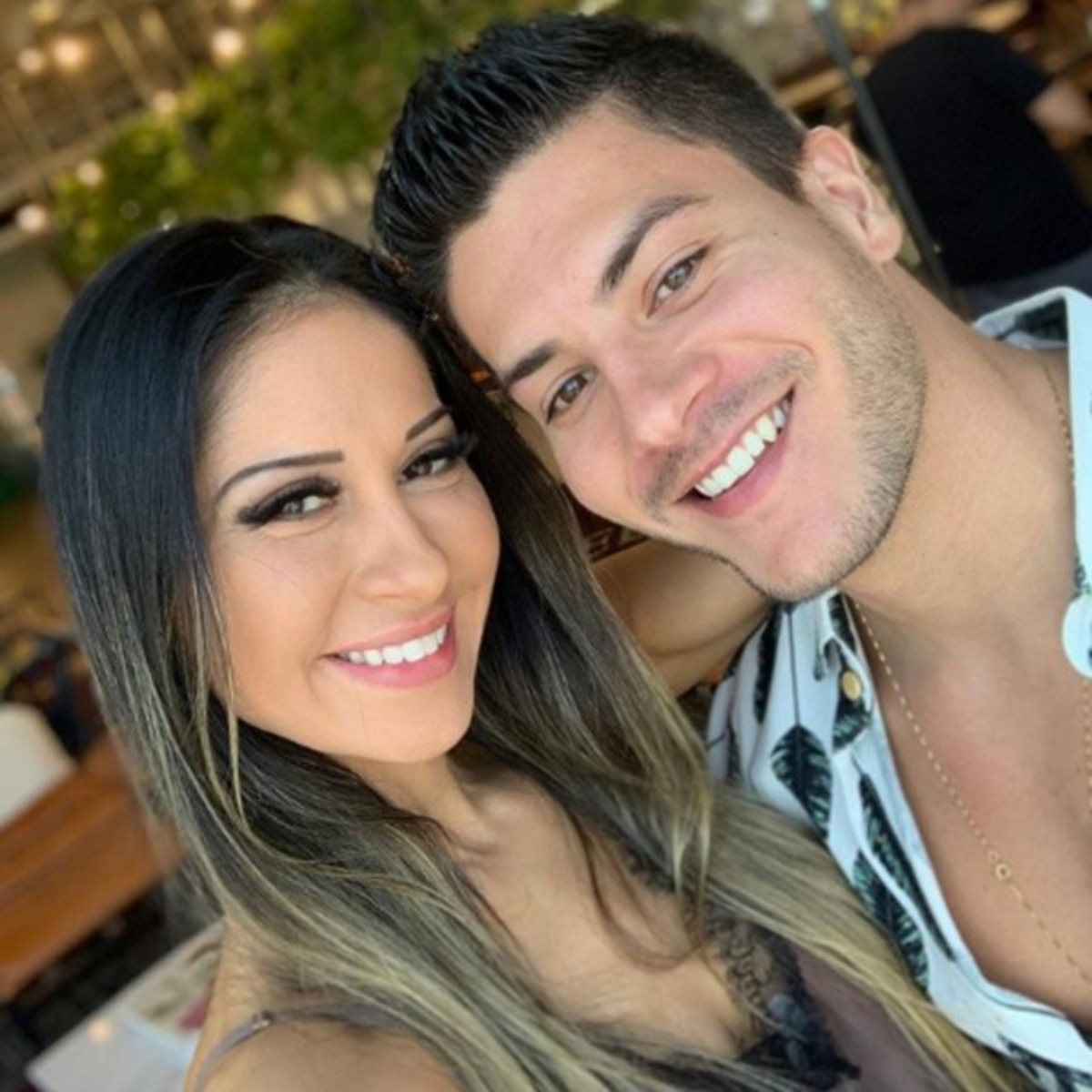 Arthur Aguiar Para Mayra Cardi Sempre Vai Perder Quem Te Perde E Online Brasil Arthur Aguiar Para Mayra Cardi Sempre Vai Perder Quem Te Perde E Online Brasil