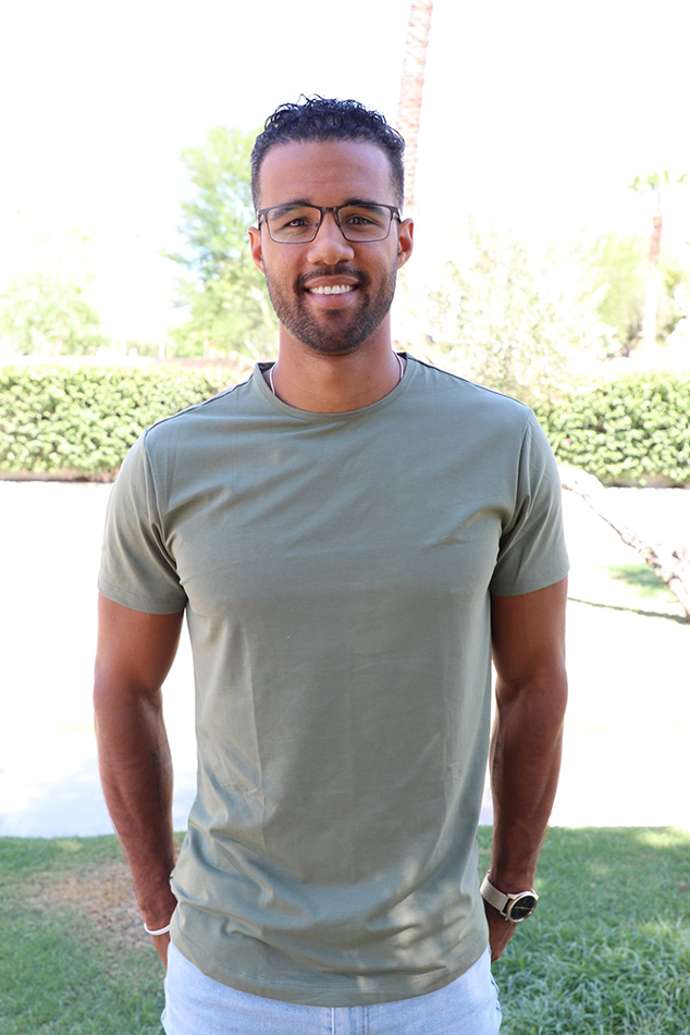 The Bachelorette Season 16 New Contestants Revealed Meet Clare