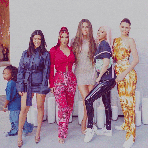 Inside Kim Kardashian & Family's Last Day Filming KUWTK - E! Online - AP