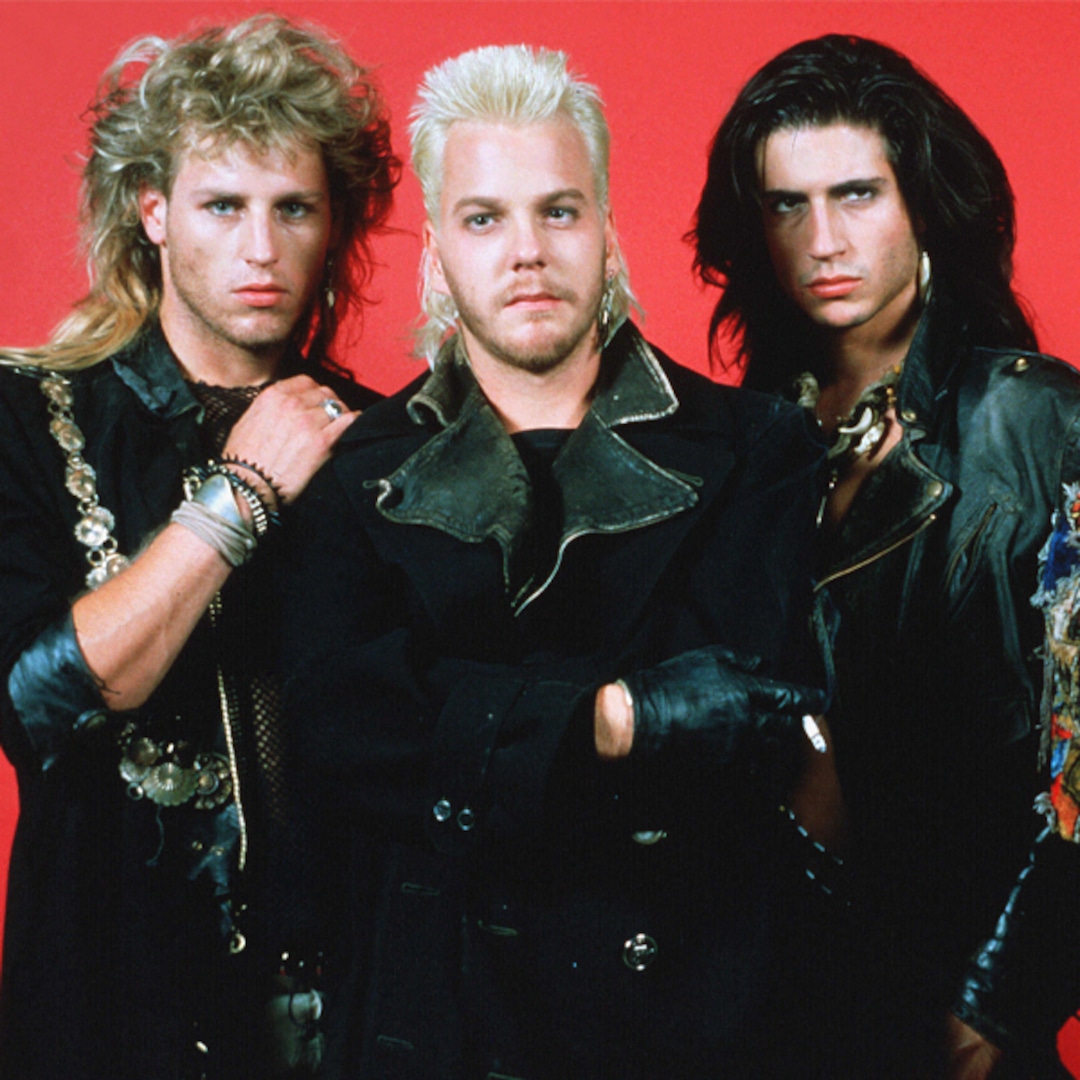 Sink Your Teeth Into These 24 Secrets About The Lost Boys Sink Your Teeth Into These 24 Secrets About The Lost Boys