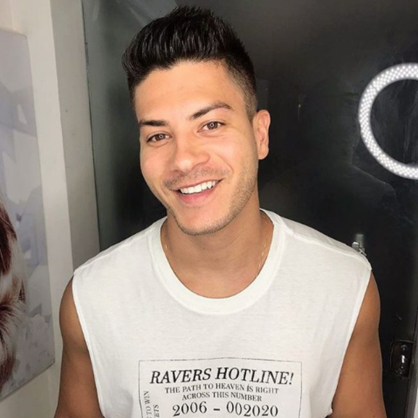 Arthur Aguiar E Lua Blanco 2014 Ne80nmffb5 Uqm