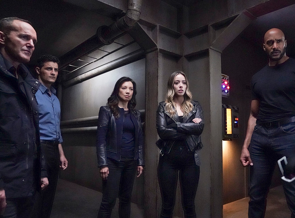 Agents Of S H I E L D Cast On Moving Beyond The Mcu E Online Agents Of S H I E L D Cast On Moving Beyond The Mcu E Online