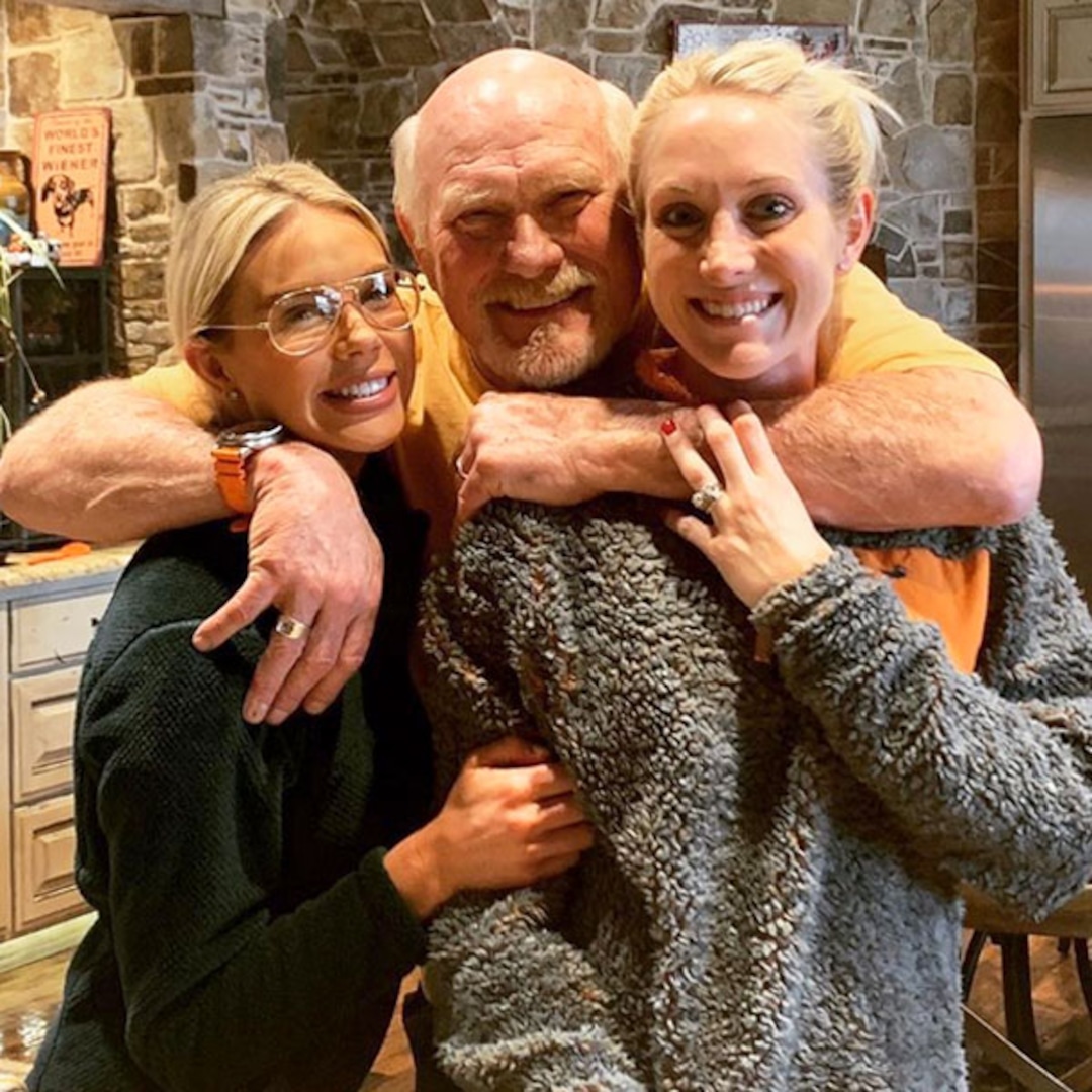 Photos From The Bradshaw Bunch Meet The Cast E Online Ca Photos From The Bradshaw Bunch Meet The Cast E Online Ca