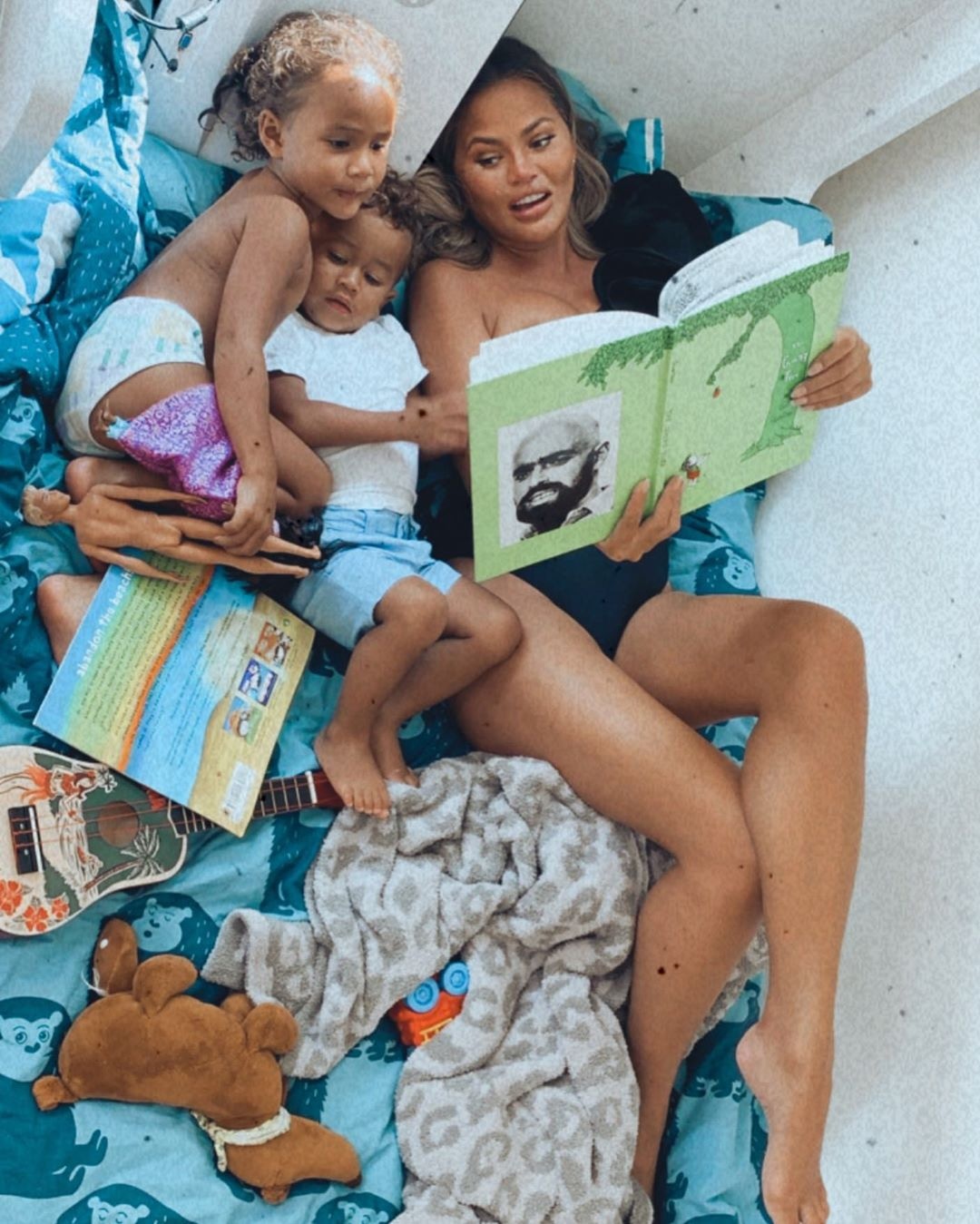 Chrissy Teigen, Luna, Miles