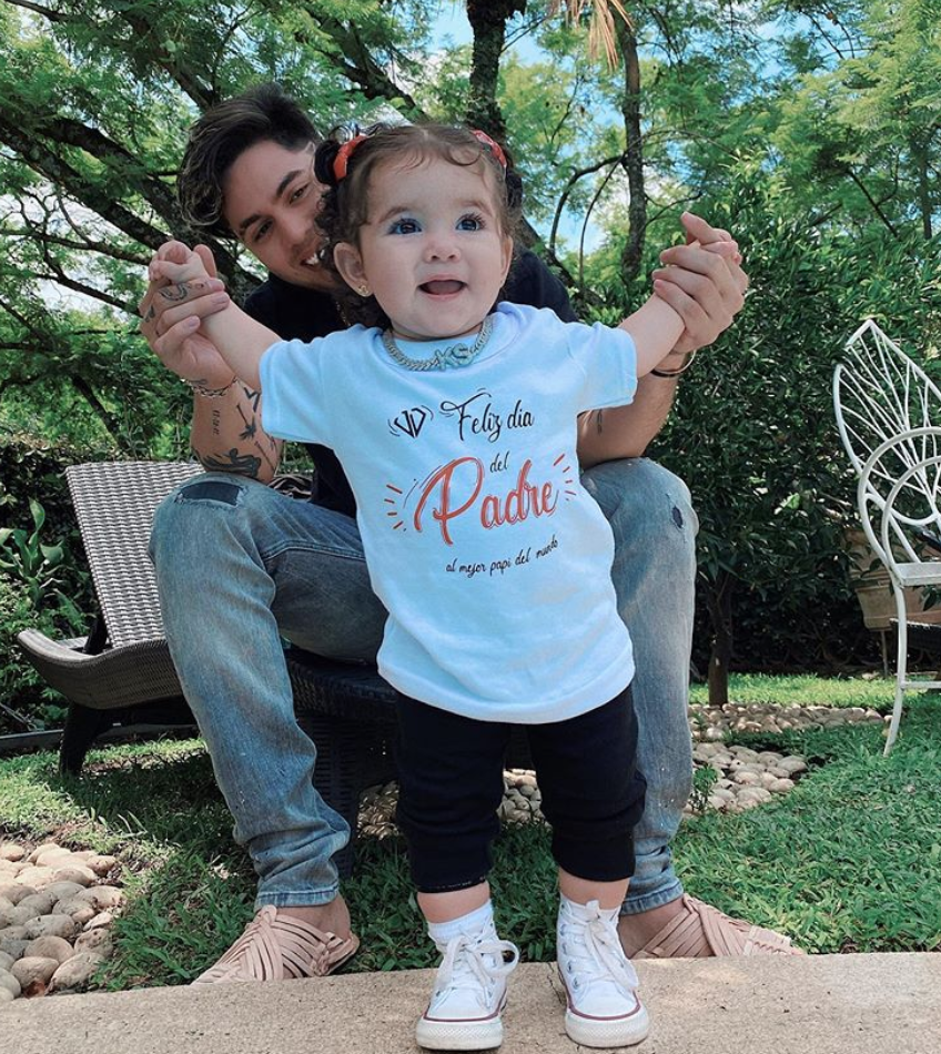 Mira Aqui Como Es La Lujosa Vida De Kima Hija De Juan De Dios Pantoja Y Kimberly Loaiza E Online Latino Ar Ejercicios mama e hija 💕 kimberly loaiza. juan de dios pantoja y kimberly loaiza