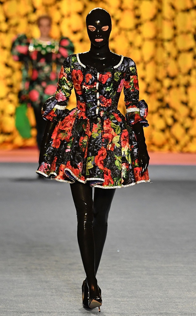 These Glam and Gutsy Fashion Week Looks Will Make Your Jaw Drop These Glam and Gutsy Fashion Week Looks Will Make Your Jaw Drop