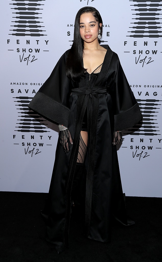 Inside Rihanna S Savage X Fenty Show Vol 2 Models Tell All E Online Inside Rihanna S Savage X Fenty Show Vol 2 Models Tell All E Online