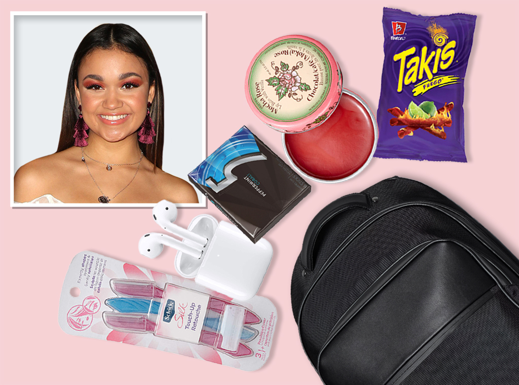 Outer Banks Madison Bailey Reveals What S In Her Bag E Online