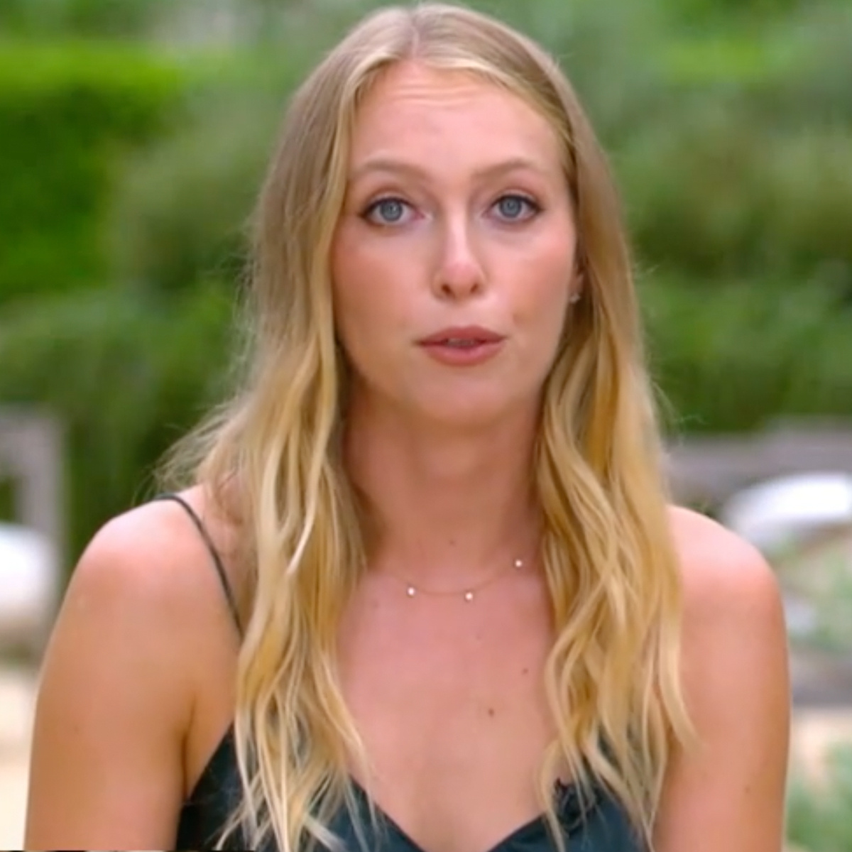 India Oxenberg Speaks Out About Her Inhumane Nxivm Experience E Online Uk