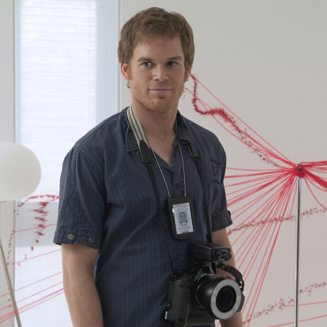 A Paranoid Dexter Struggles With His Killer Urges in Thrilling First Trailer for the Revival - E! NEWS