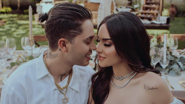 ¡Kimberly Loaiza compartió fotos nunca antes vistas junto a Juan de