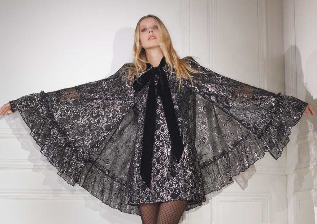 The Vampire S Wife X H M Is Perfect For Halloween And Beyond E Online Ca The Vampire S Wife X H M Is Perfect For Halloween And Beyond E Online Ca