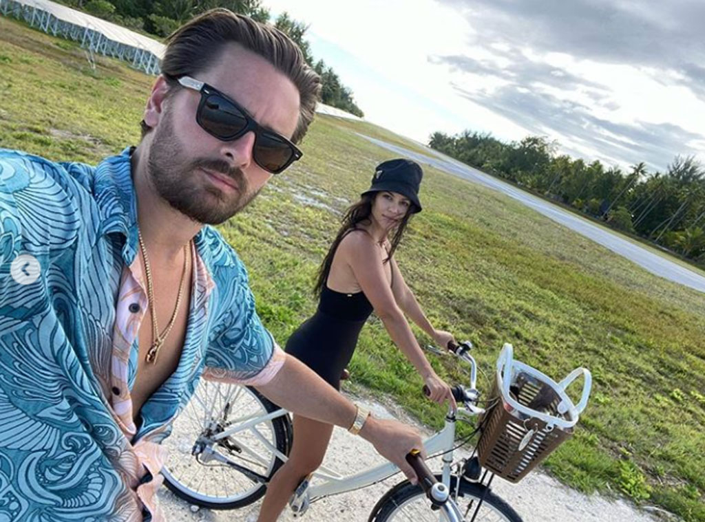Why Kourtney Kardashian S New Romance Makes Scott Disick Uncomfortable E Online