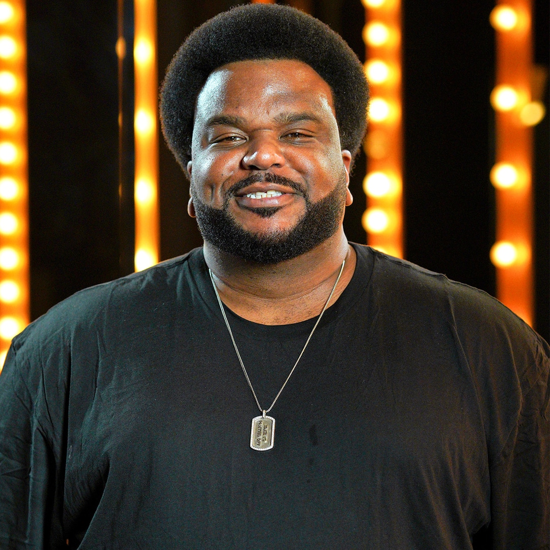 Craig Robinson Shares Wild Killing It On Set Reptile Encounter E Online Craig Robinson Shares Wild Killing It On Set Reptile Encounter E Online