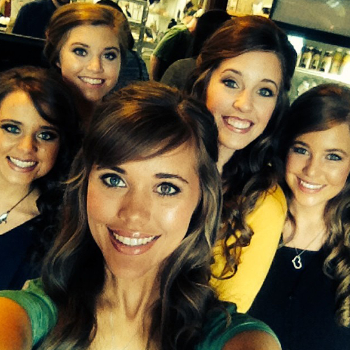 19 Kids and Beyond: A Complete Guide to the Sprawling Duggar Family – E! Online