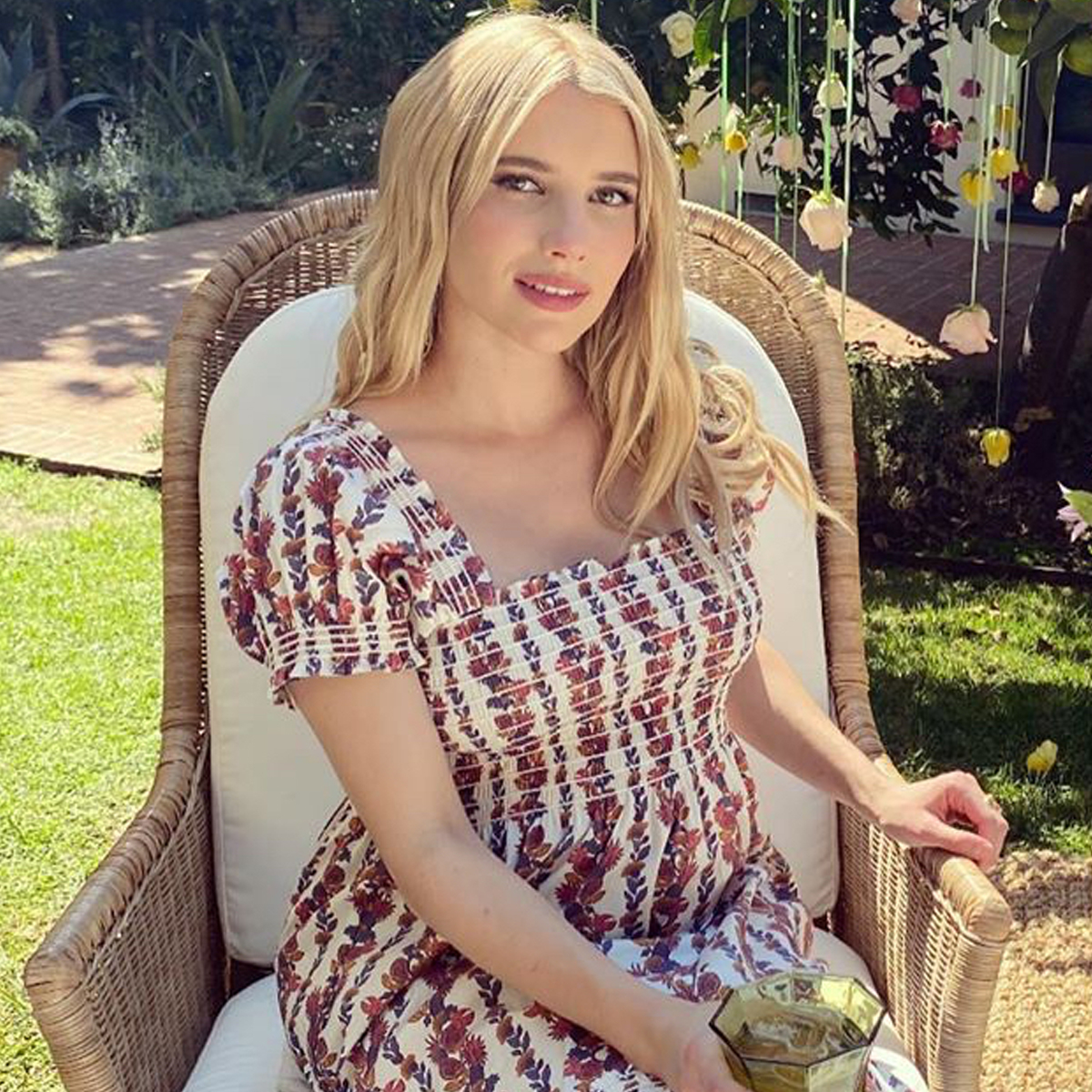 Photos From Check Out Emma Roberts Chic Pregnancy Style E Online