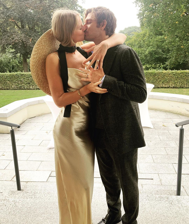 Magic Mike Alum Alex Pettyfer Marries Model Toni Garrn