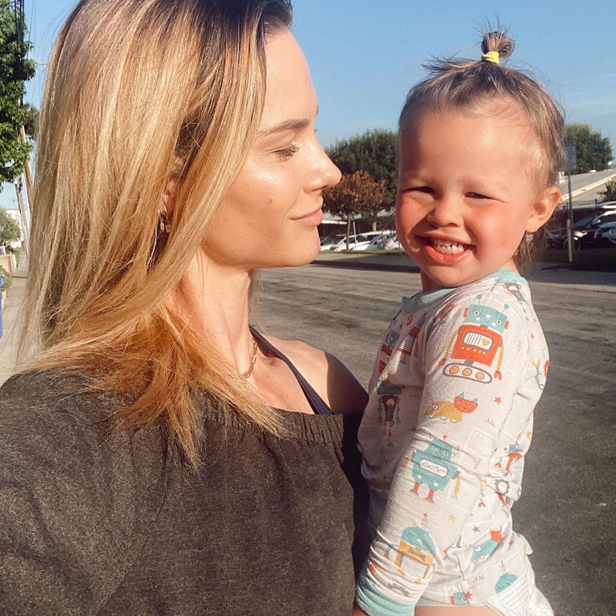 Meghan King Edmonds News, Pictures, and Videos - E! Online