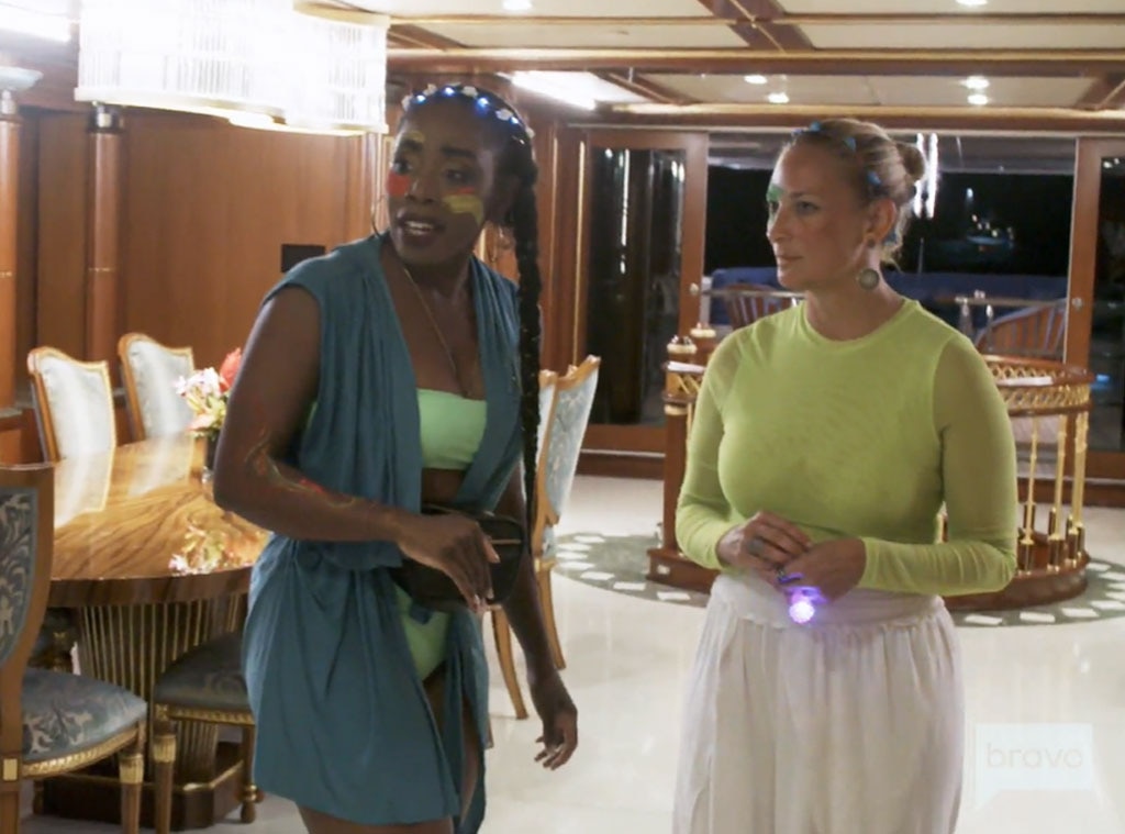 Tại sao Kate Chastain của Below Deck lại bỏ qua đám cưới của Aesha Scott