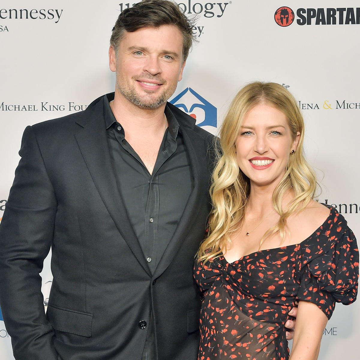 Smallville S Tom Welling And Wife Jessica Expecting Baby No 2 E Online