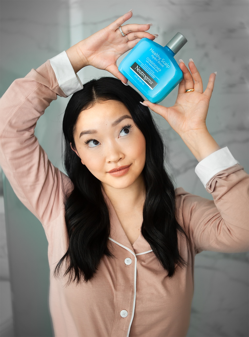 E-comm: Lana Condor for Neutrogena