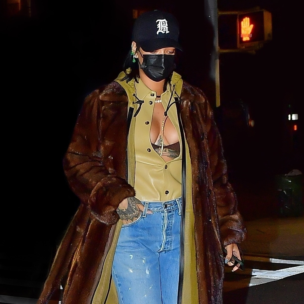 Rihanna and ASAP Rocky Have Dinner at Carbone, with Rih in R13