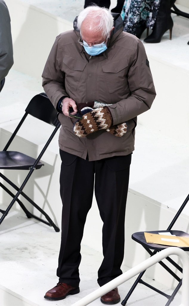Bernie Sanders Mittens - Rs 634x1024 210120084201 634 Bernie SanDers Mittens Gloves Phone Coat Jacket Outfit Inauguration PresiDent Joe BiDen 012021 Bernie Sanders Mittens - Rs 634x1024 210120084201 634 Bernie SanDers Mittens Gloves Phone Coat Jacket Outfit Inauguration PresiDent Joe BiDen 012021