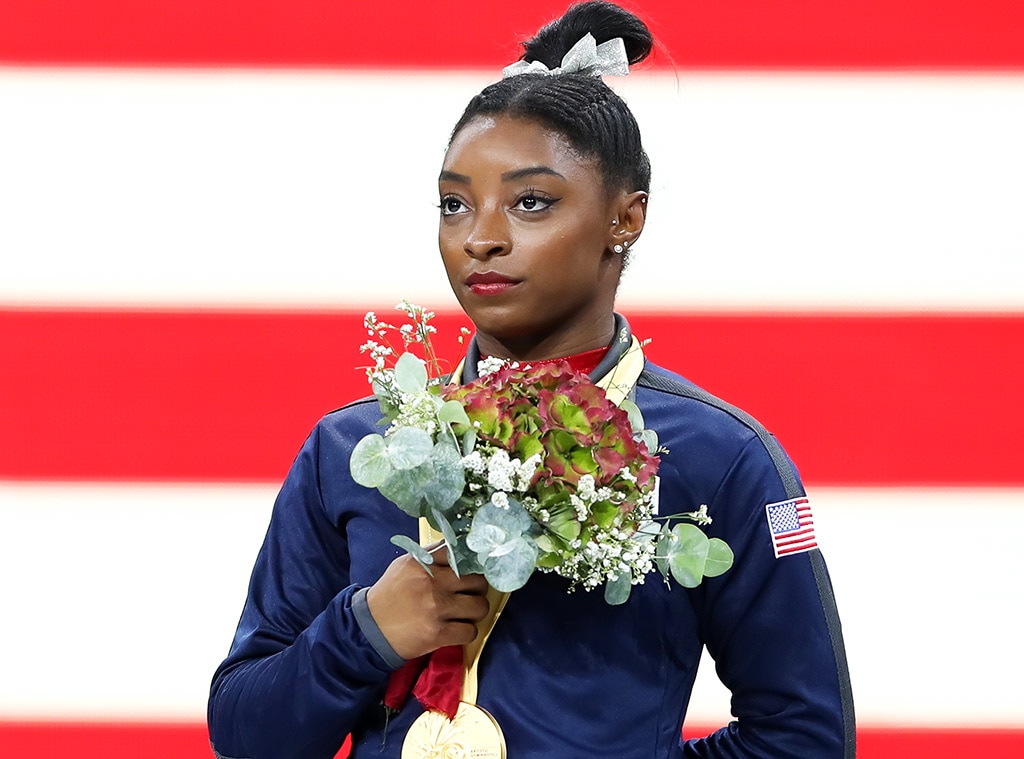 Simone Biles tem a resposta perfeita às críticas sobre seu cabelo