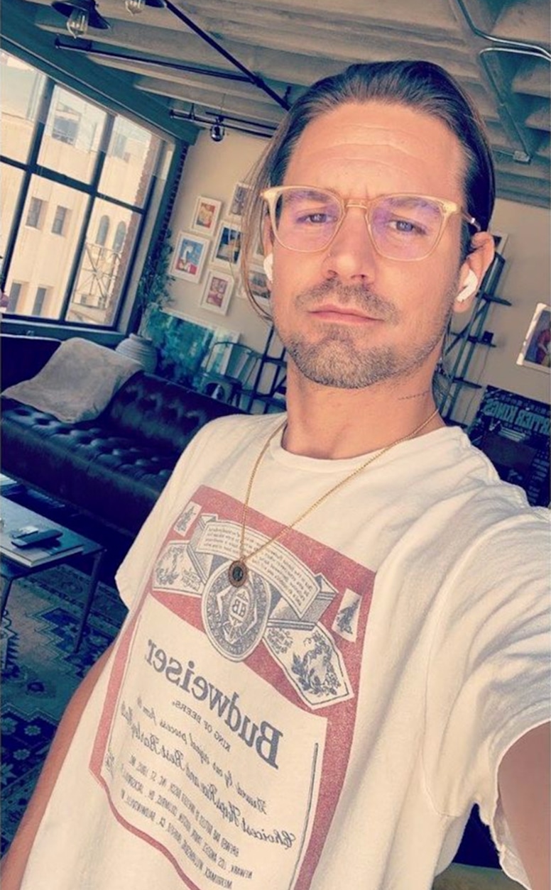 Alev Aydin, Instagram