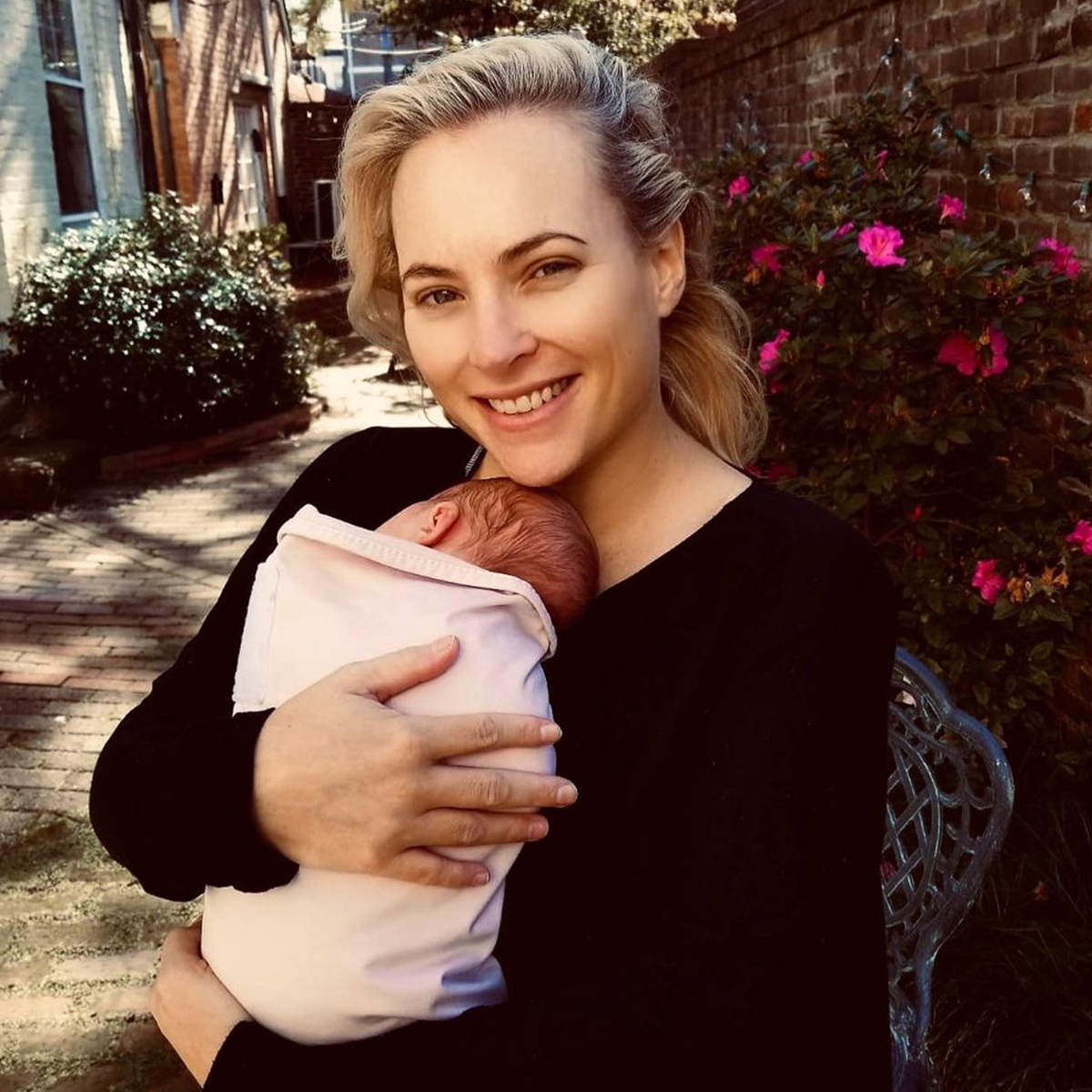 Meghan Mccain Shares First Photos Of Daughter Liberty S Face E Online