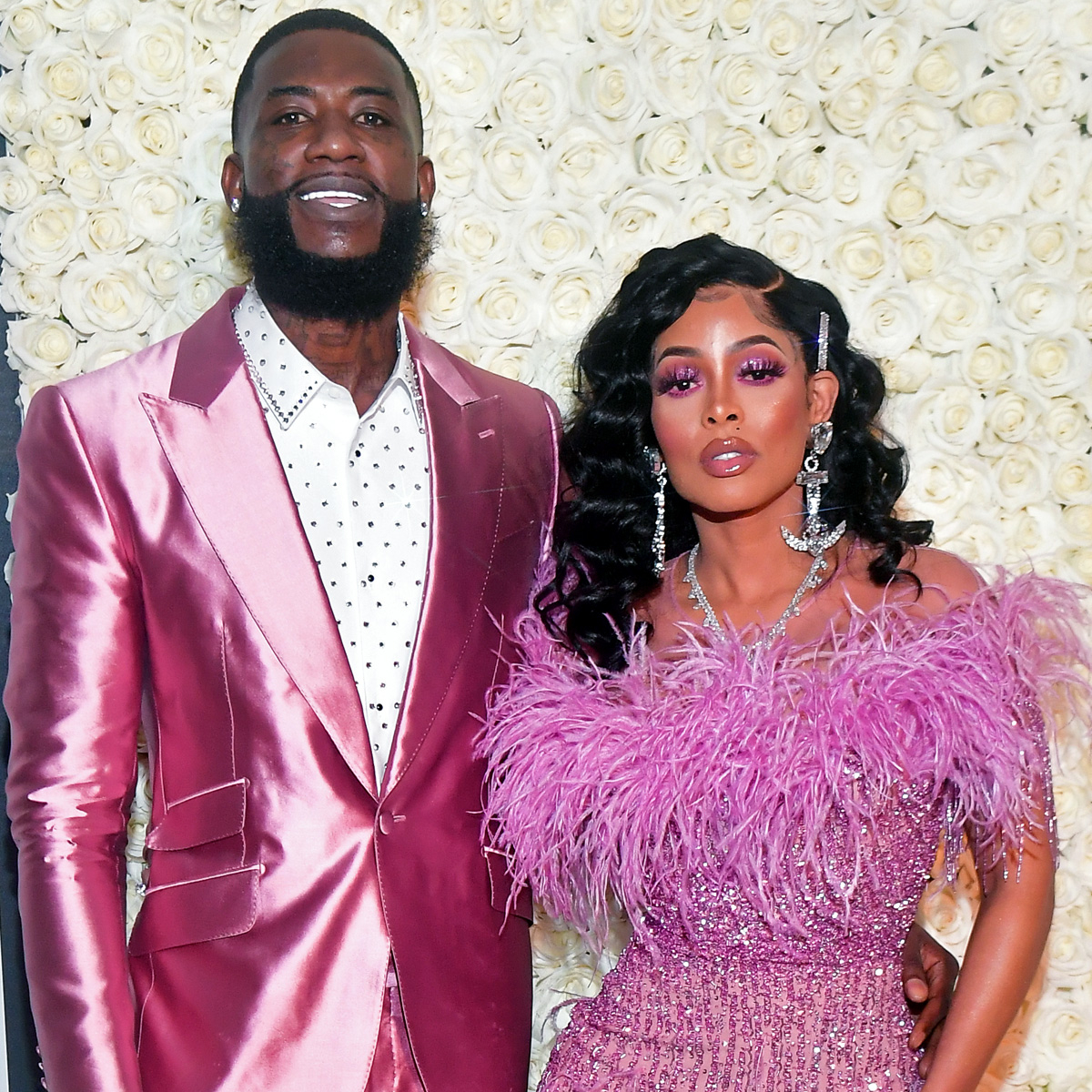 Gucci Mane's Wife Keyshia Ka'oir Masterfully Pulls Off Wearing Face  Diamonds In New Modeling Pics: Don't Play W/ Me