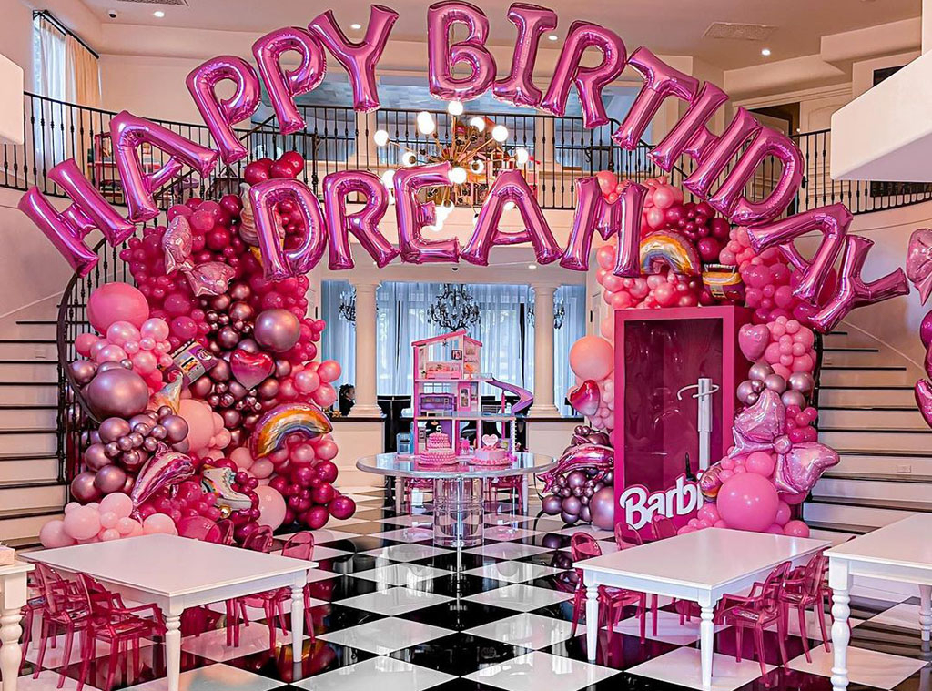 90s balloon - Barbie birthday decoration