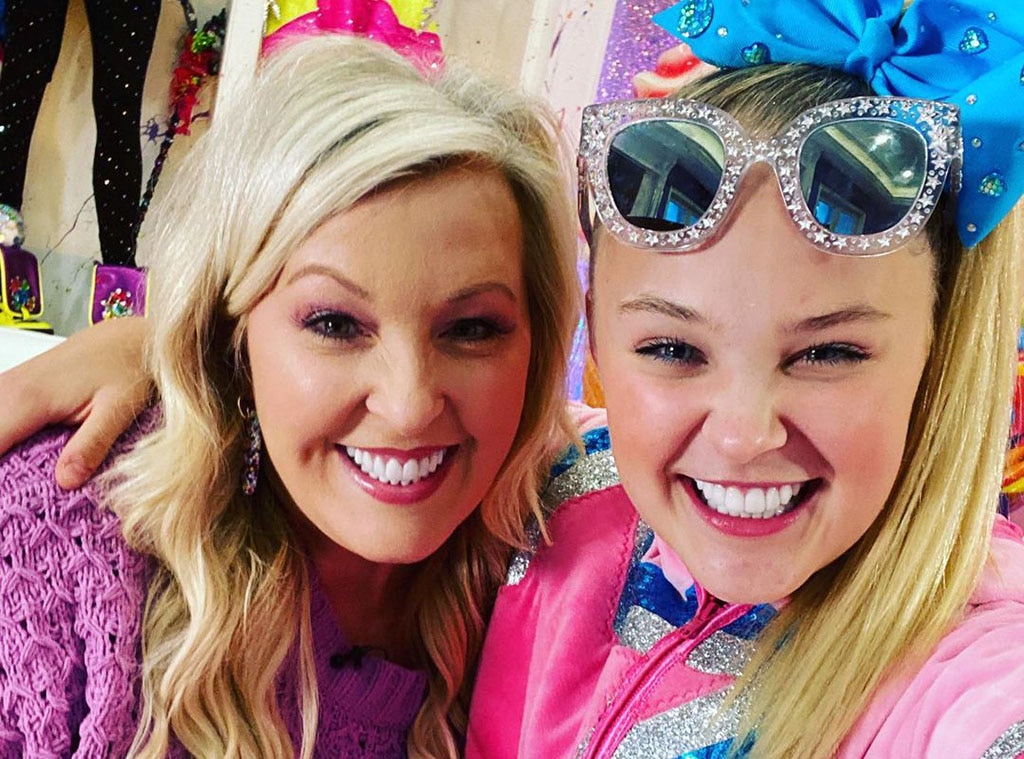 Jojo siwa hot sale bff necklaces