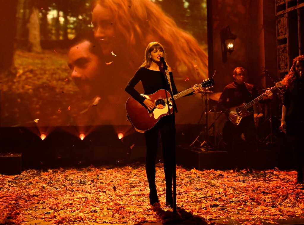 American Music Awards 2021 See The Complete List Of Winners E Online