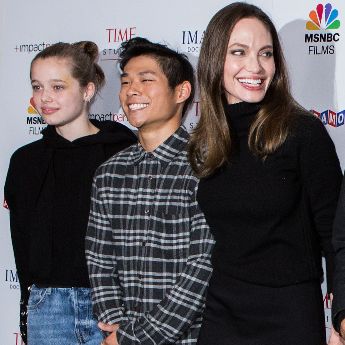 Angelina Jolie's Teenage Kids Are Red Carpet Pros at Premiere