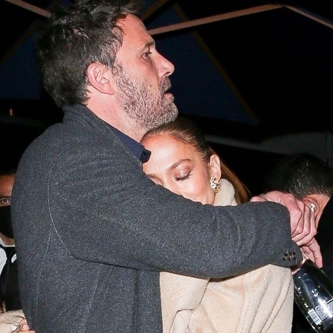 Inside Jennifer Lopez and Ben Affleck's First Thanksgiving Holiday Together as a Couple Again - E! Online