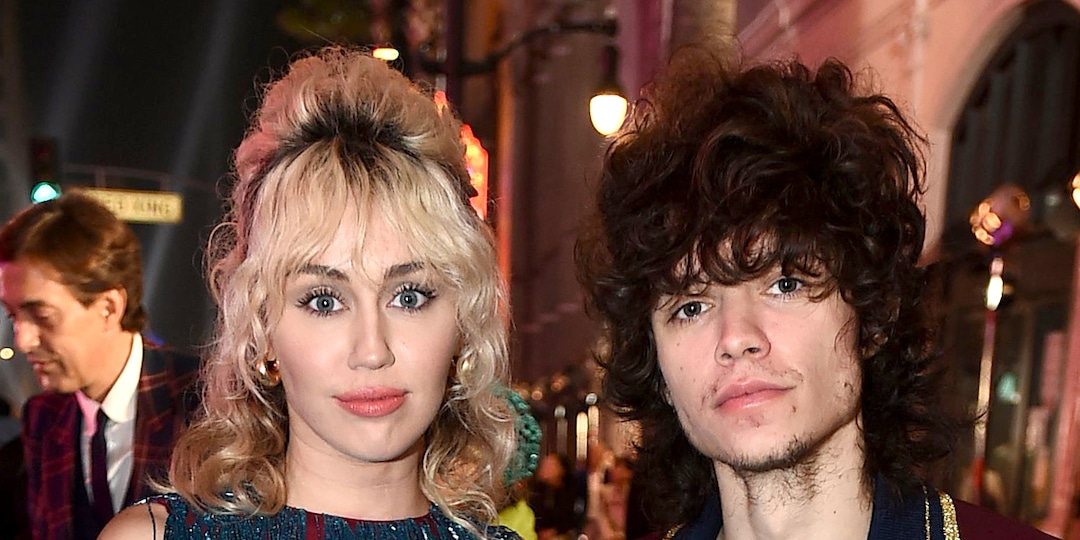Miley Cyrus Is Dating Liily Drummer Maxx Morando: Inside Their "Artistic and Creative" Bond - E! Online.jpg
